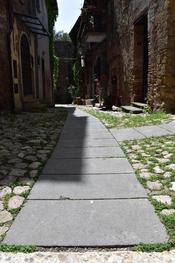 Il Cortile Del Castello Hotel Capena Exterior photo